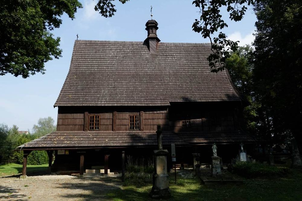 Au pays des églises en bois