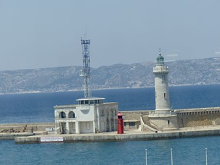 Vue du Port depuis la Villa Méditerranée 