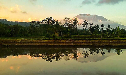 Le Gunung Agung, volcan sacré à Bali