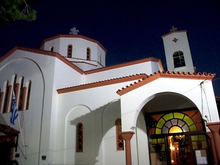 Agios Nektarios Church à Malia