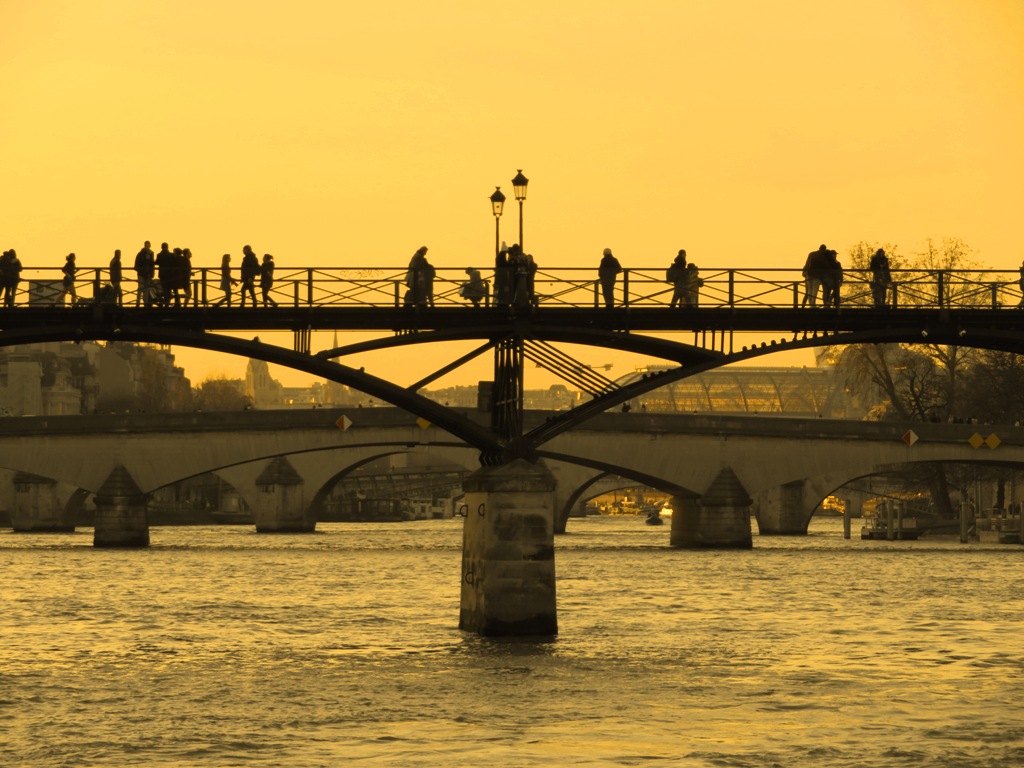 La Seine et le pont des Arts La Seine et le pont des Arts