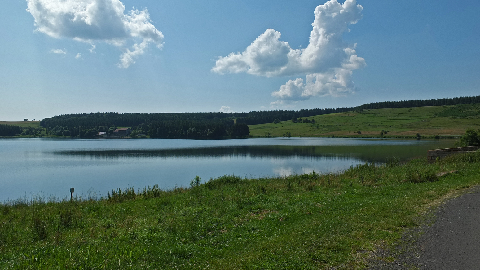 Lac Saint Front Lac Saint Front