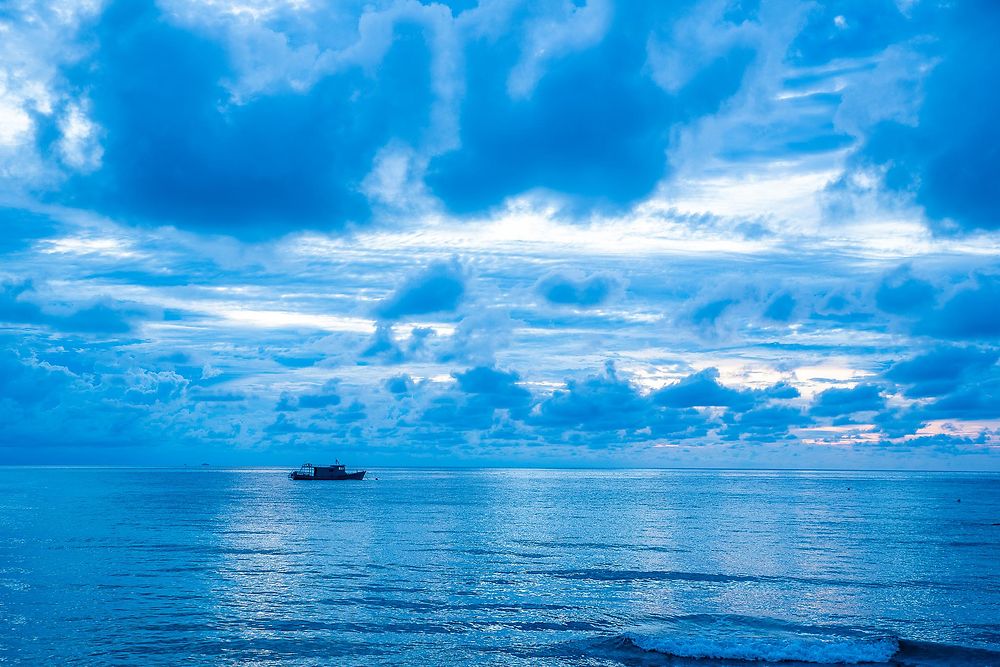 La nuit tombe sur l'île de Tioman