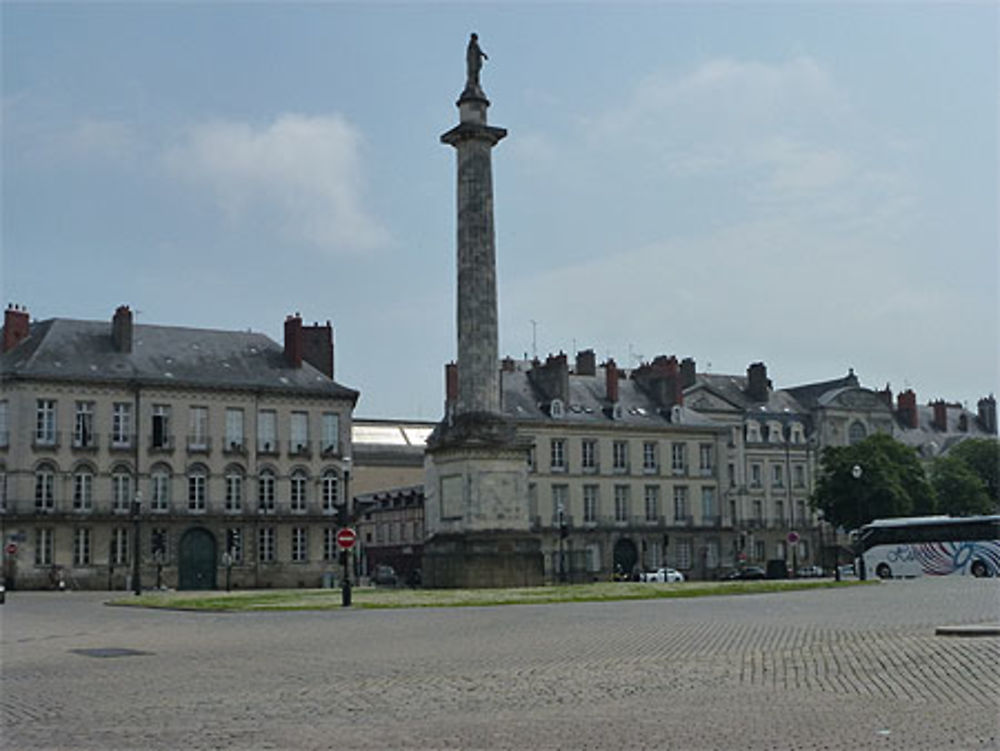 La place Maréchal Foch