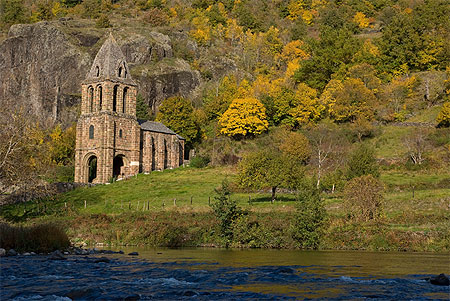 La chapelle Sainte-Marie-des-Chazes La chapelle Sainte-Marie-des-Chazes