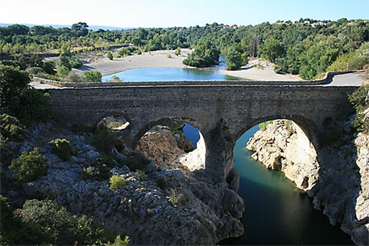pont-de-saint-guilhem-ponts-pont-du-diable-gorges-de-l-h-rault