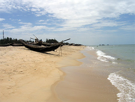 La plage de Thuân An La plage de Thuân An