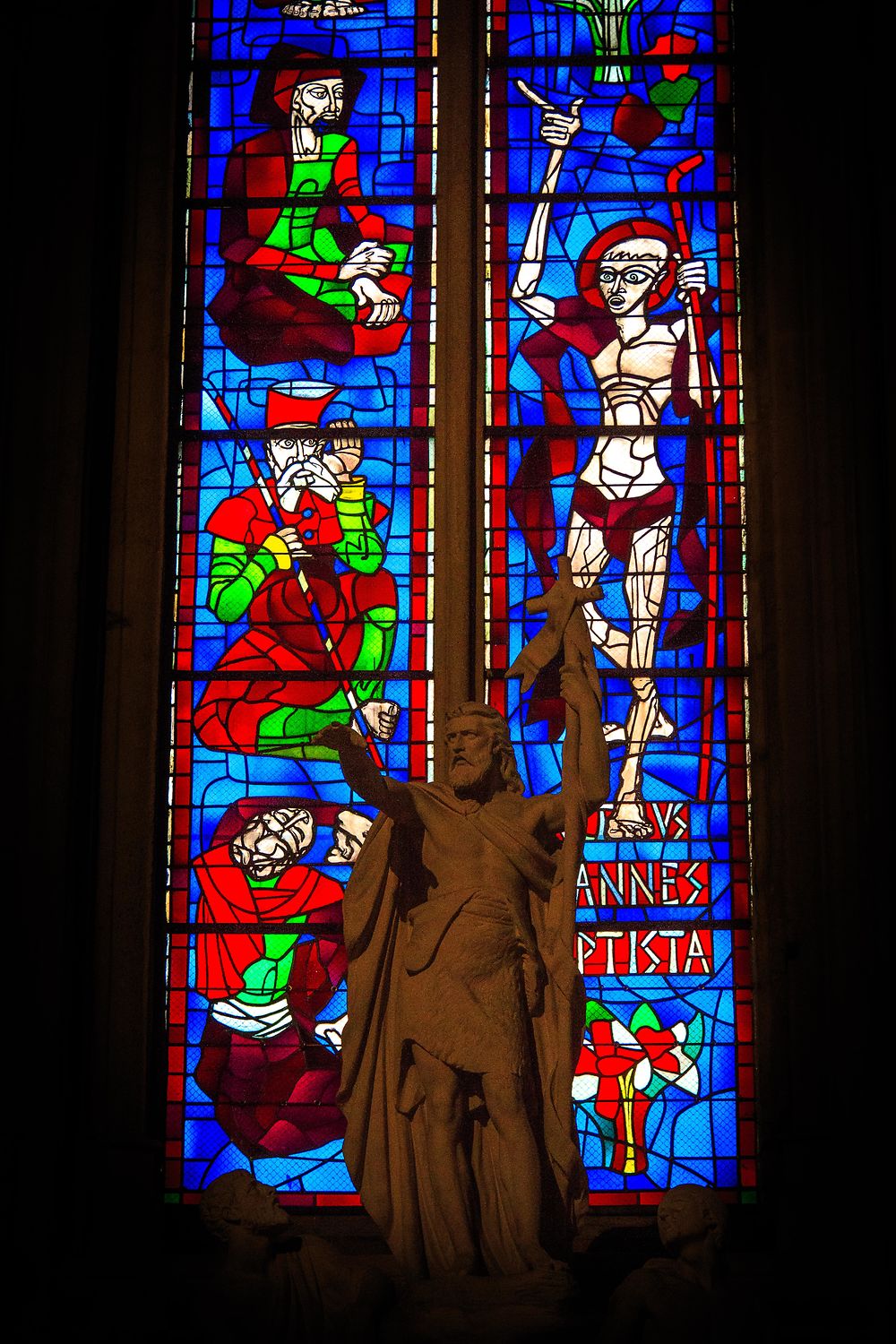 Bordeaux - Vitrail de la Basilique St Michel