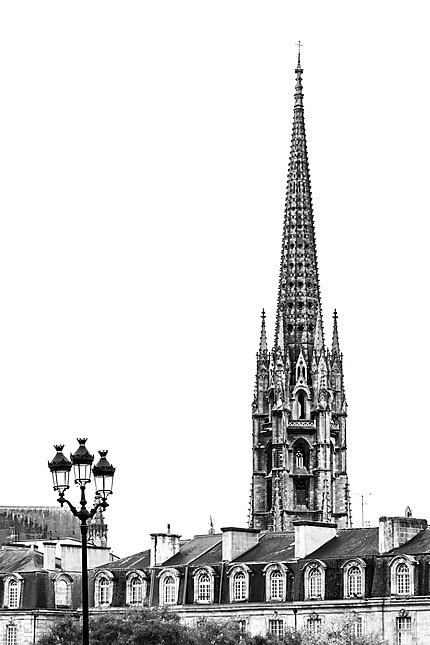 Bordeaux - Le clocher de la Basilique St Michel