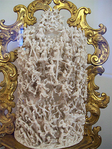Sculpture d'ivoire