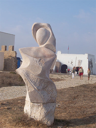 Statue des explorateurs fort de Sagres