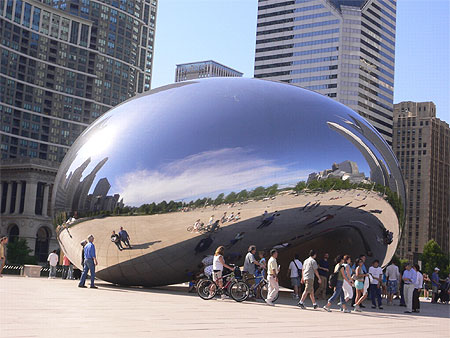 Cloud Gate dans Millenium Park Cloud Gate dans Millenium Park