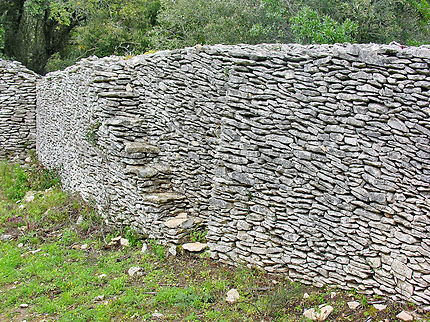Mur en pierre sèche (tramizzu)