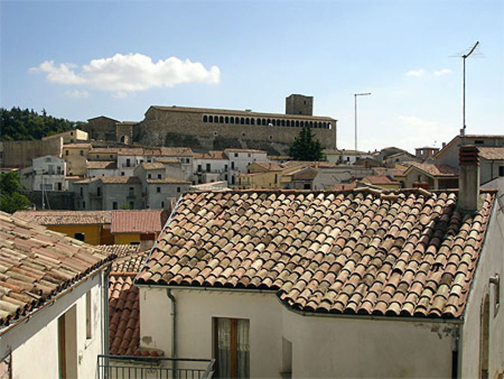 Le château du vieux Bisaccia