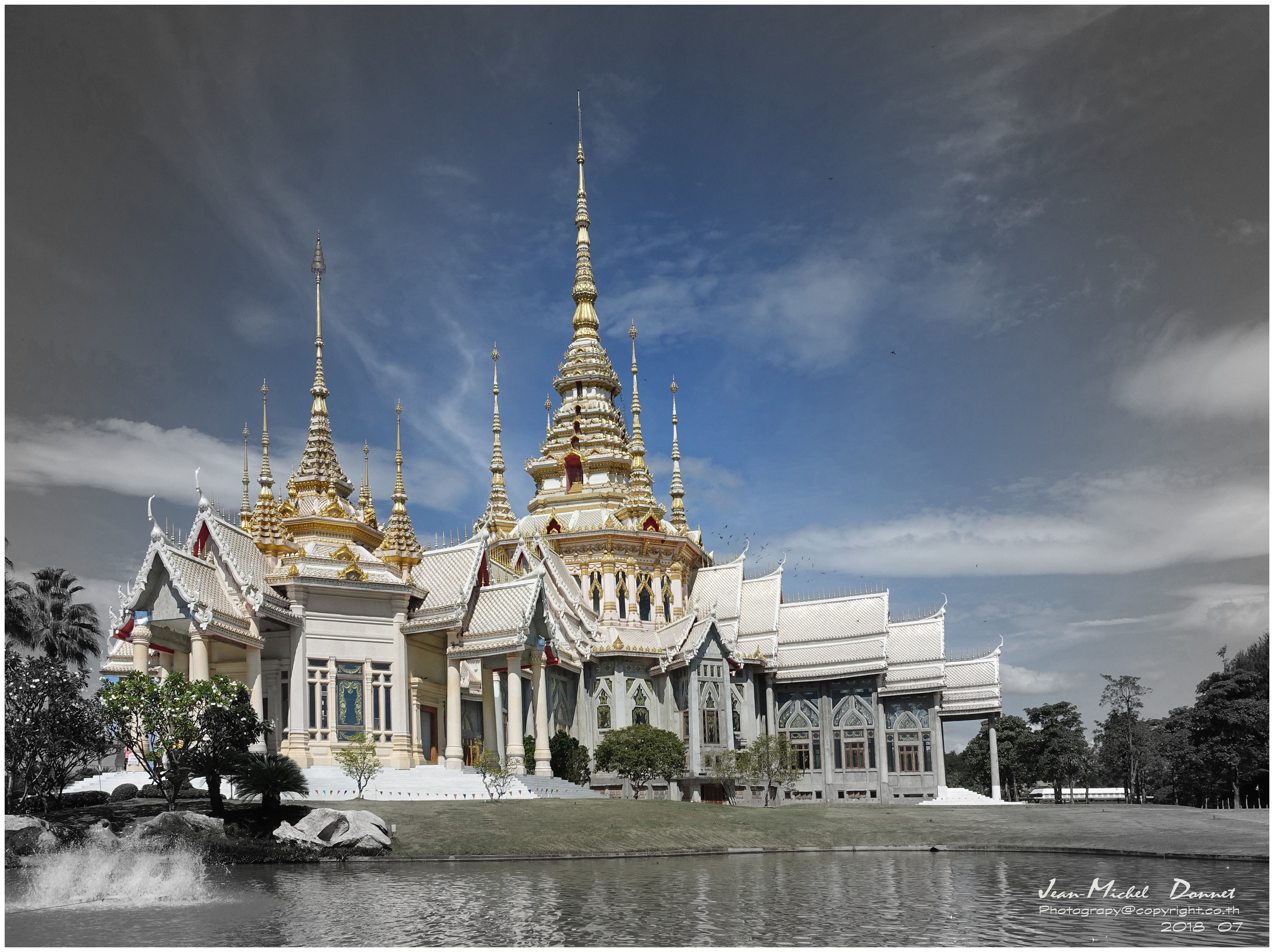 Temple Wat Luang Phor Toh