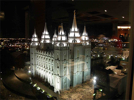 Temple Mormons by Night