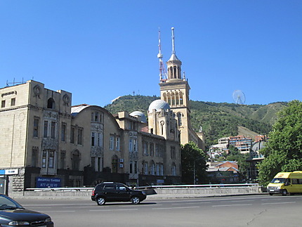 Place Tavisuplebis