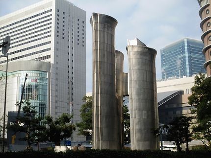 Sculptures modernes à Osaka ? 
