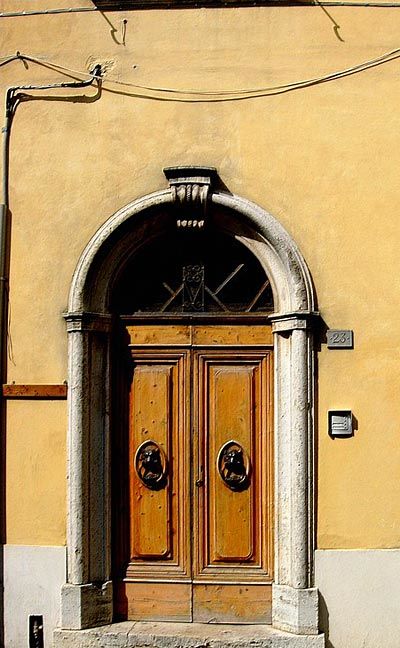 Porte à Castellina in Chianti