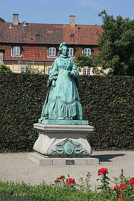 Statue de Caroline Amélie de Schelswig-Holstein