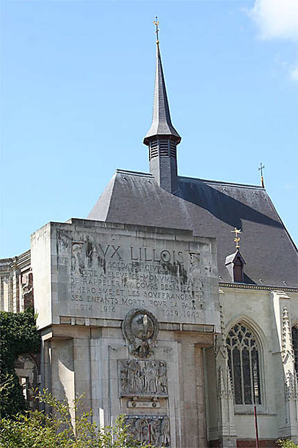 Lille - Monument aux Morts et Chapelle