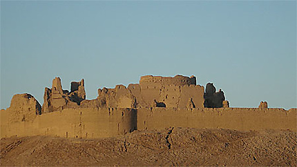 Bampur - fortification