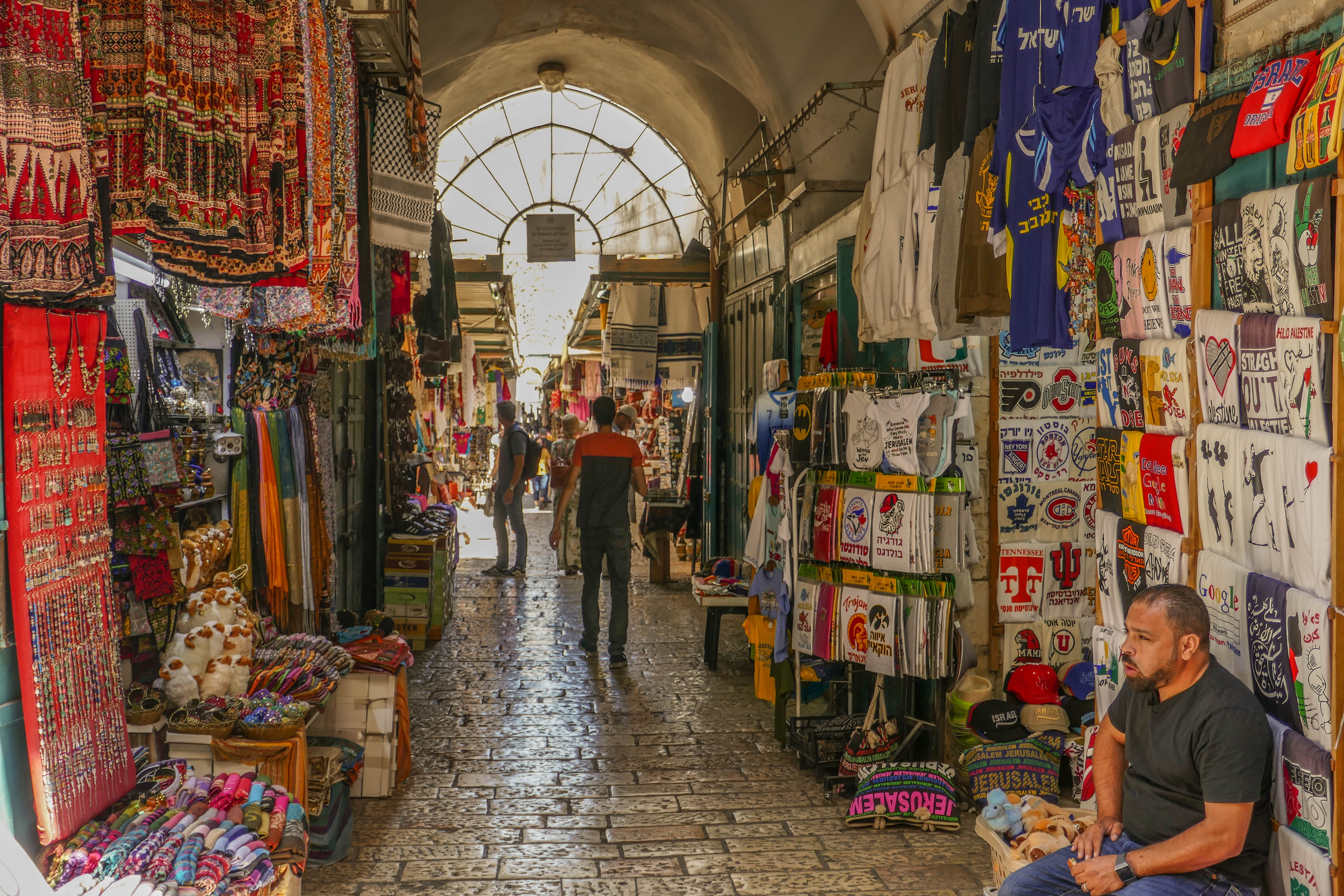 Le souk de la vieille ville de Jérusalem : Jérusalem ...