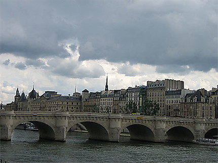 Paris et 1 de ses ponts