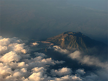 Vue aérienne Kawah Ijien volcan