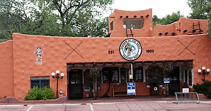 Garden of The Gods Trading Post