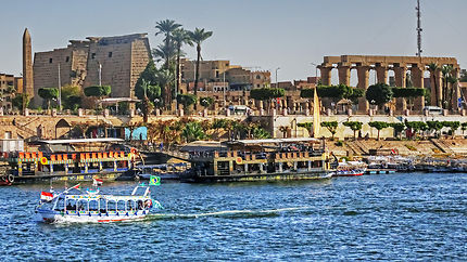 Louxor temple Nil