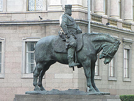 Alexandre III à cheval
