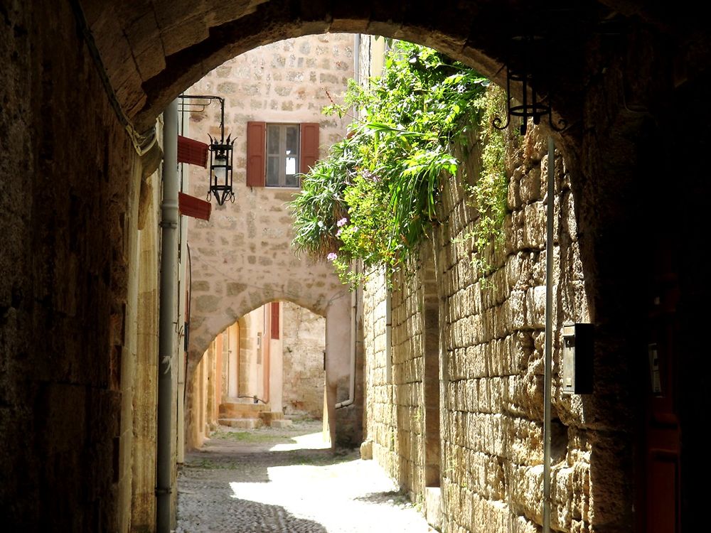 Ruelle du vieux Rhodes