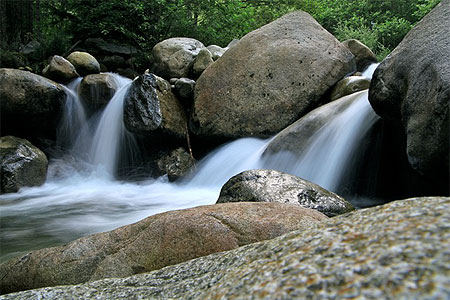 Cascades sur la Sandanska - Massif du Pirin Cascades sur la Sandanska - Massif du Pirin