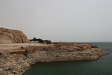 Sur le Lac Nasser