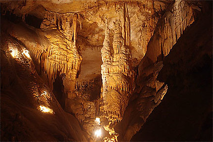 Grottes de Presque - concrétions