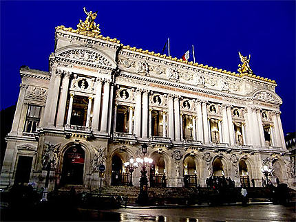 Opéra Garnier la nuit