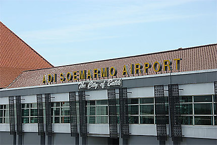 Aéroport de Solo (Surakarta)