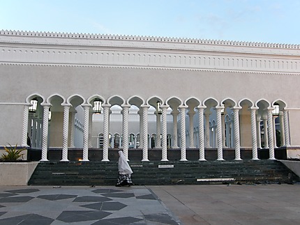 Mosquée Omar Ali Saifuddin