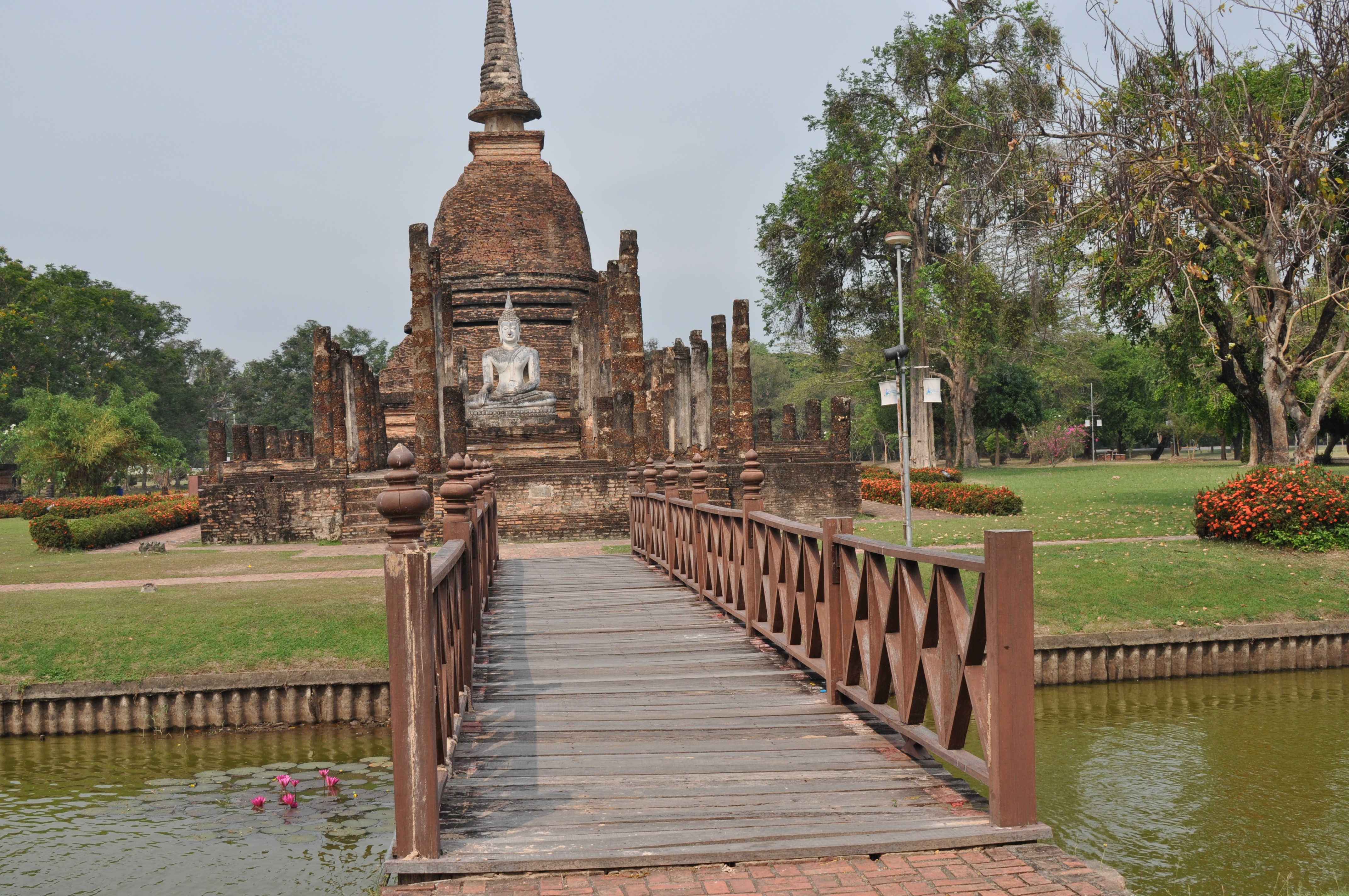 Temple Wat Sa Si Temple Wat Sa Si