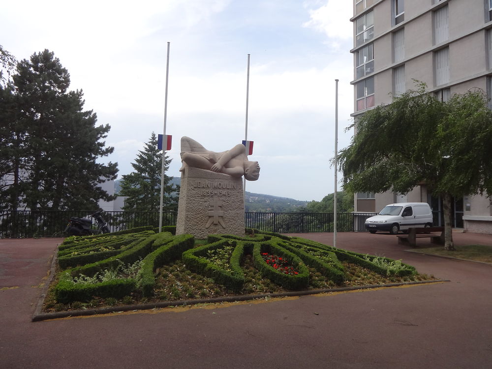 A la mémoire de Jean Moulin