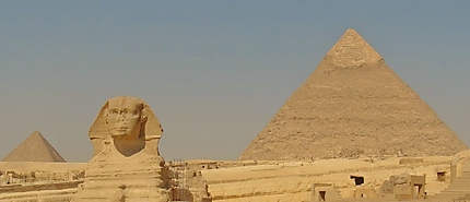 Le Sphinx et la pyramide Khafira