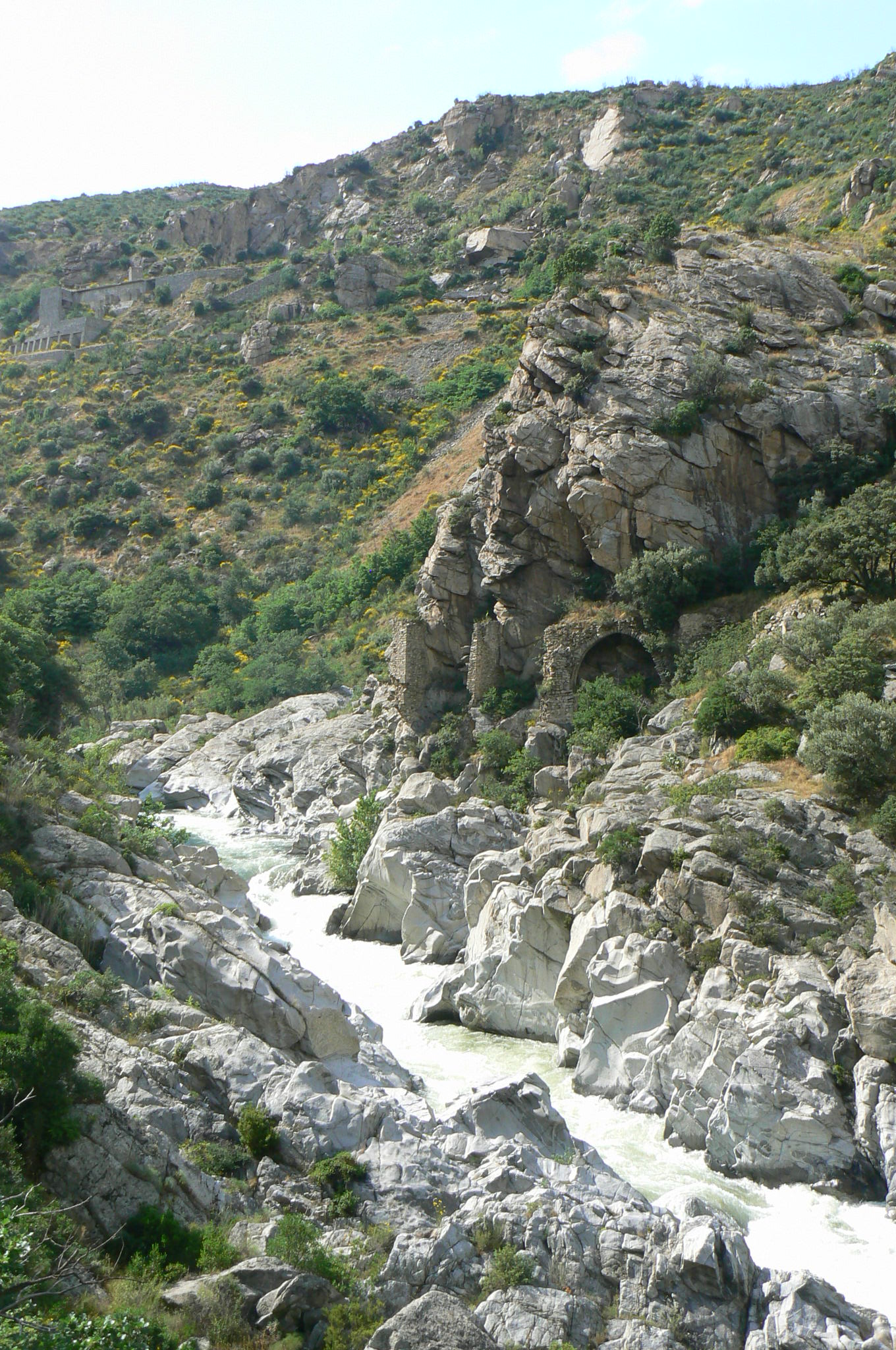 Les gorges de la Têt Les gorges de la Têt