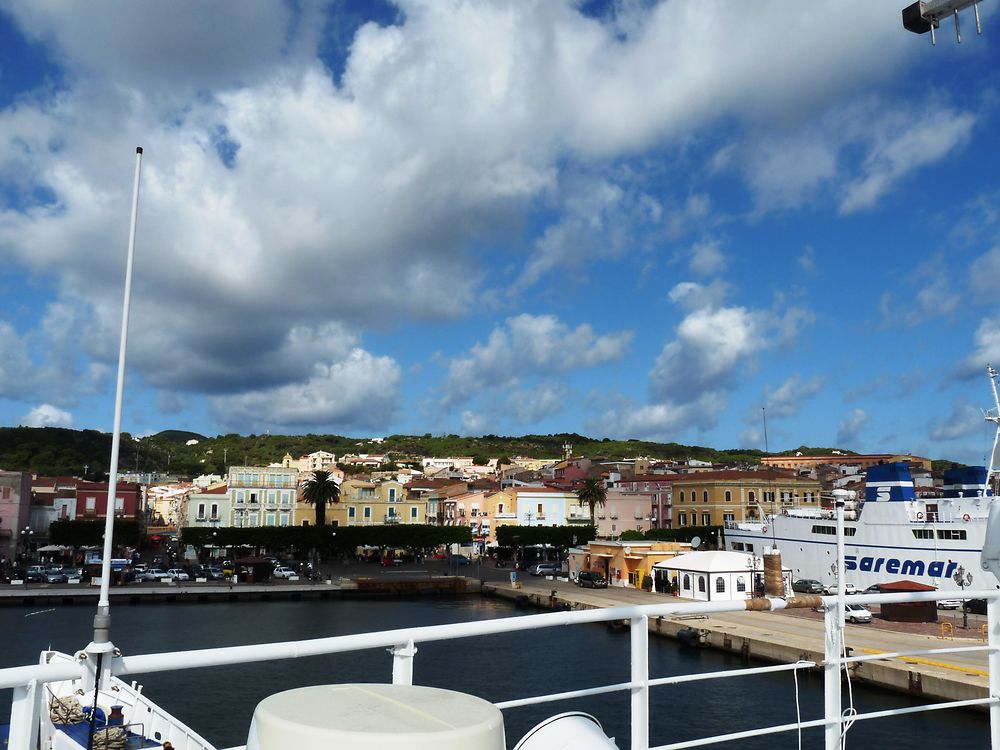 Arrivée sur l'Île de San Pietro