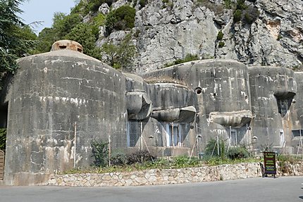 Fort militaire, ouvrage Maginot
