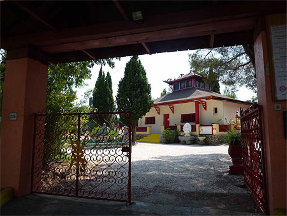 La Pagode bouddhique de Fréjus