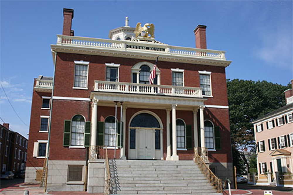 Custom House