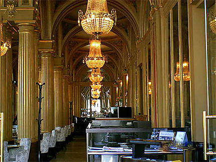 Le café de l'Opéra à l'intérieur du Grand Théâtre de Bordeaux (Département de la Gironde)