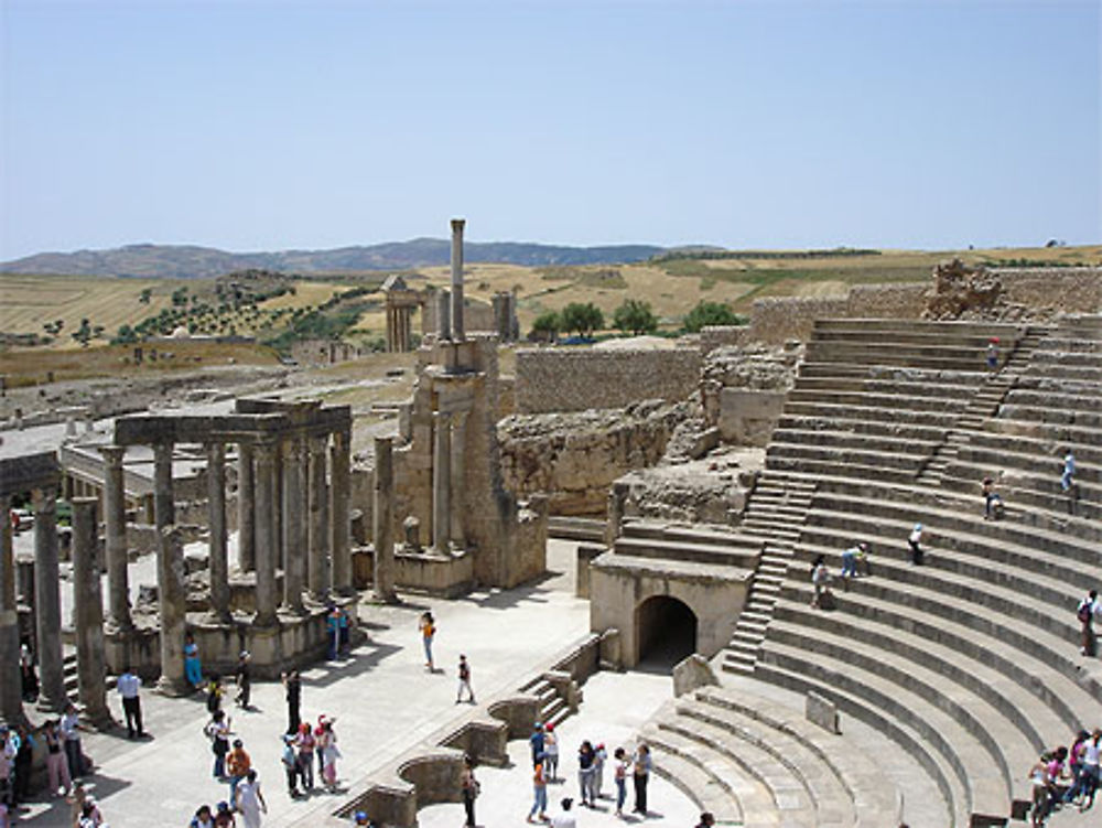 Théâtre de Dougga