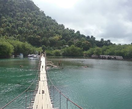 Le pont suspendu de Baracoa